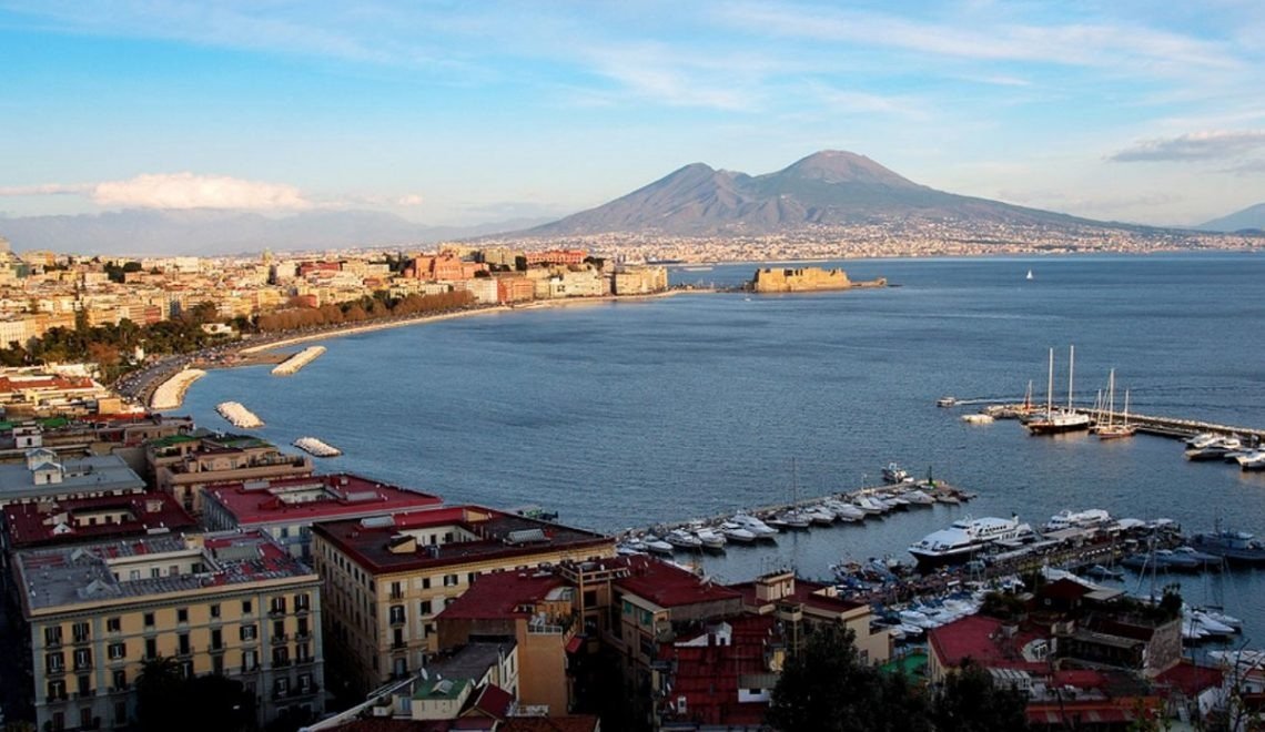 Boom di prenotazioni per la Campania per Pasqua