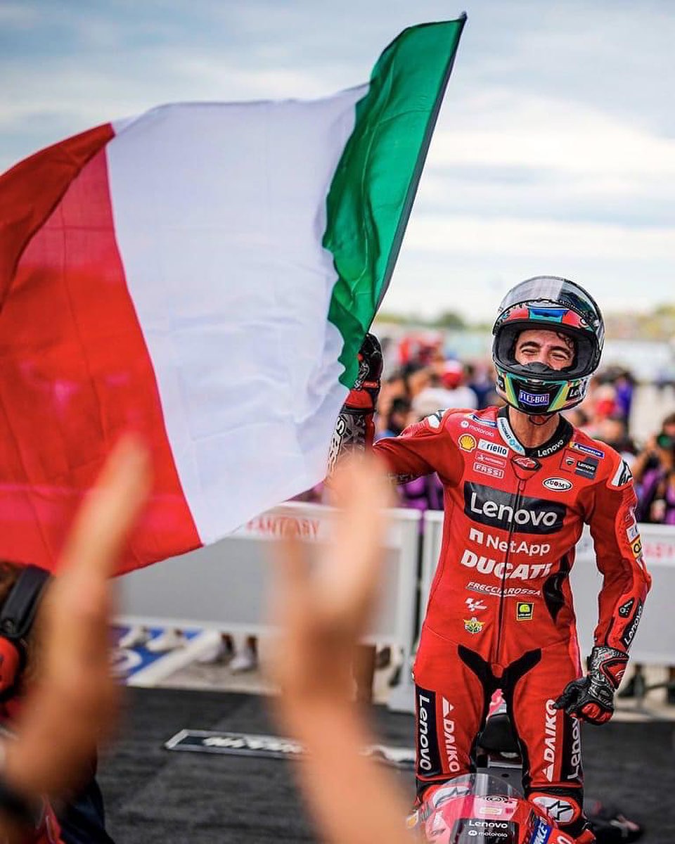 MotoGP, Francesco “Pecco” Bagnaia è Campione del Mondo su Ducati