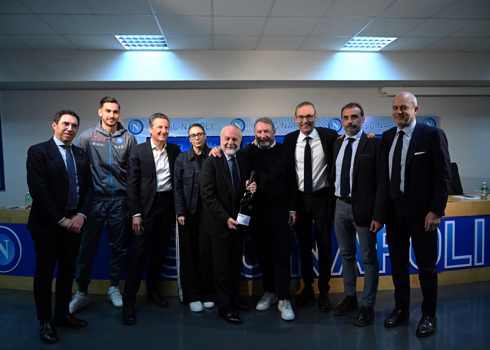 Ritiro ‘scudettato’ a Dimaro dal 14 al 25 luglio. De Laurentiis ‘svela’ le novità